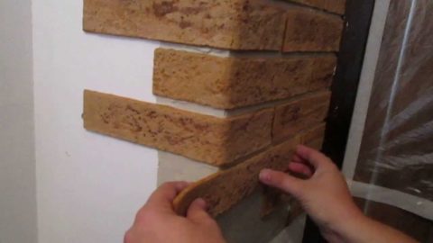 Стикер на каменна плочка с бродерия