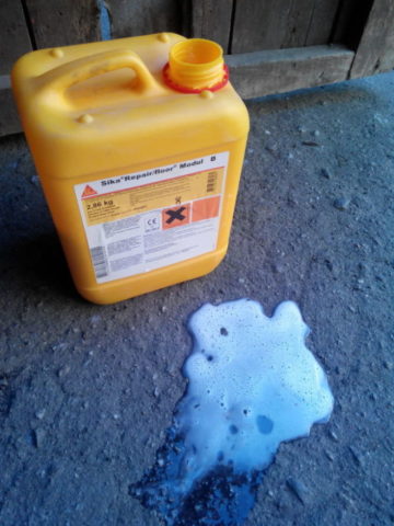 Die Dispersion besteht aus zwei nicht mischbaren Flüssigkeiten