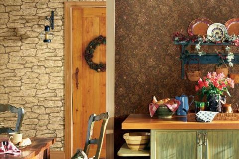 Kombination von Tapeten in einem Raum, die verschiedene Materialien imitieren Kombination von Tapeten in einem Raum, die verschiedene Materialien imitieren