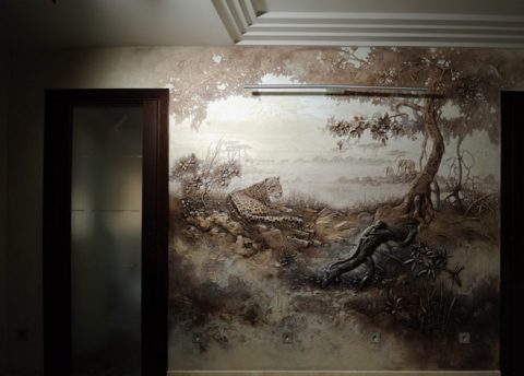 Панел върху слоя мазилка