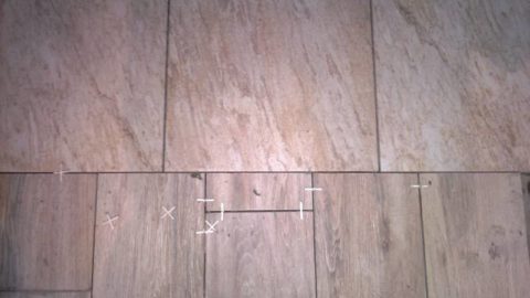 Η ένωση μεταξύ των δύο τύπων πλακιδίων