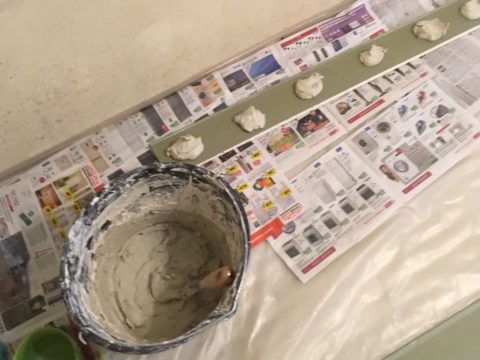 Εγκατάσταση γύψου σε κόλλα γύψου