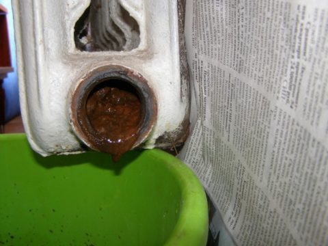 Versteinerte Schlammablagerungen in Endabschnitten