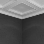 γυψομάρμαρο στο ταβάνι στη φωτογραφία του διαμερίσματος